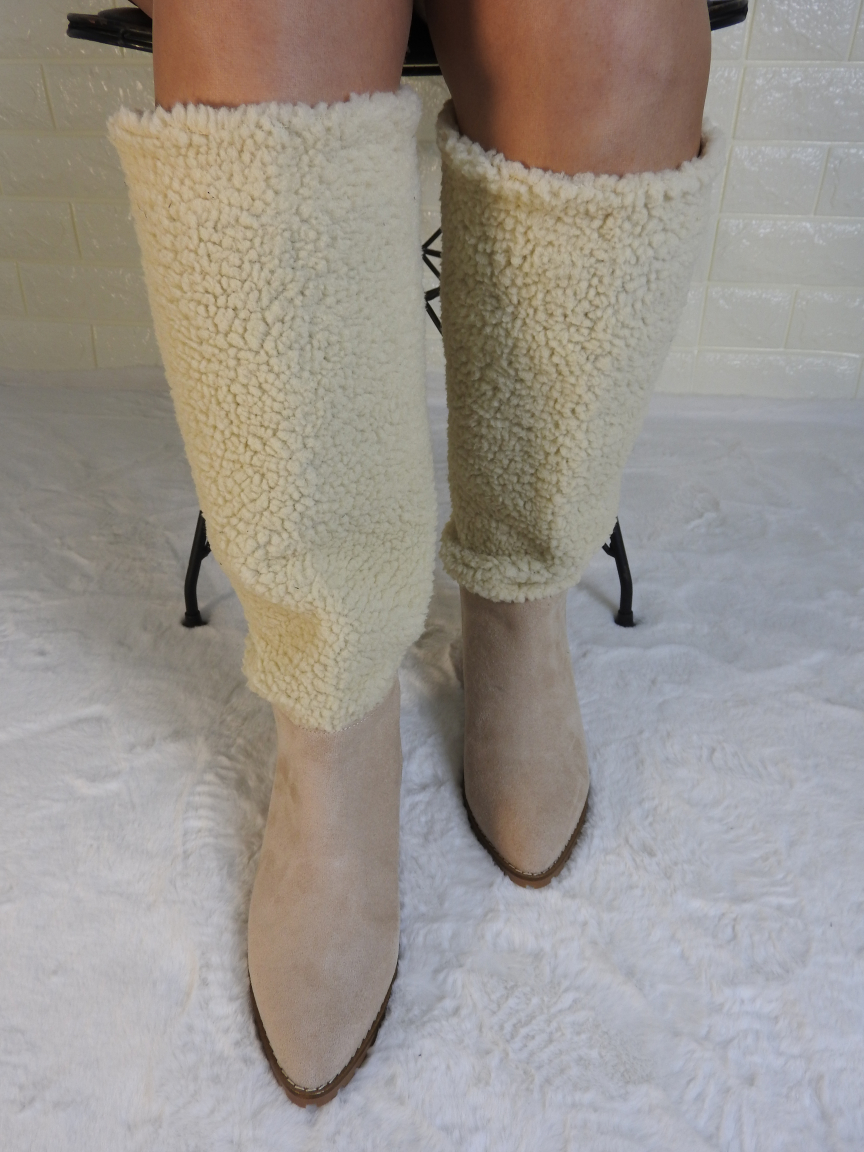 PELUŞ KADIN BEJ SÜET ÇİZME