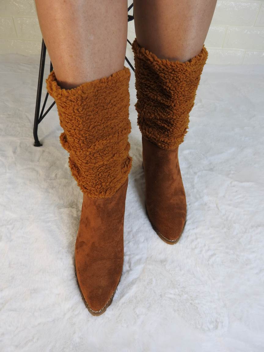 PELUŞ KADIN TABA SÜET ÇİZME