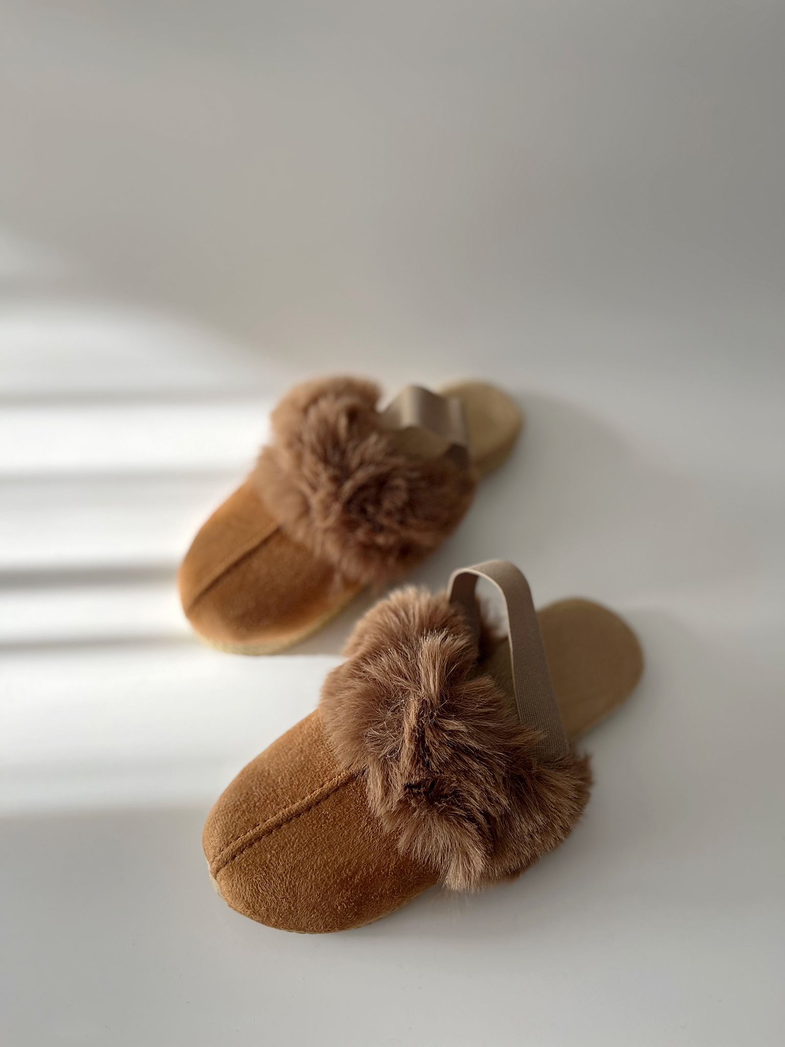 Mery Model Kadın Tüylü Ev Terliği