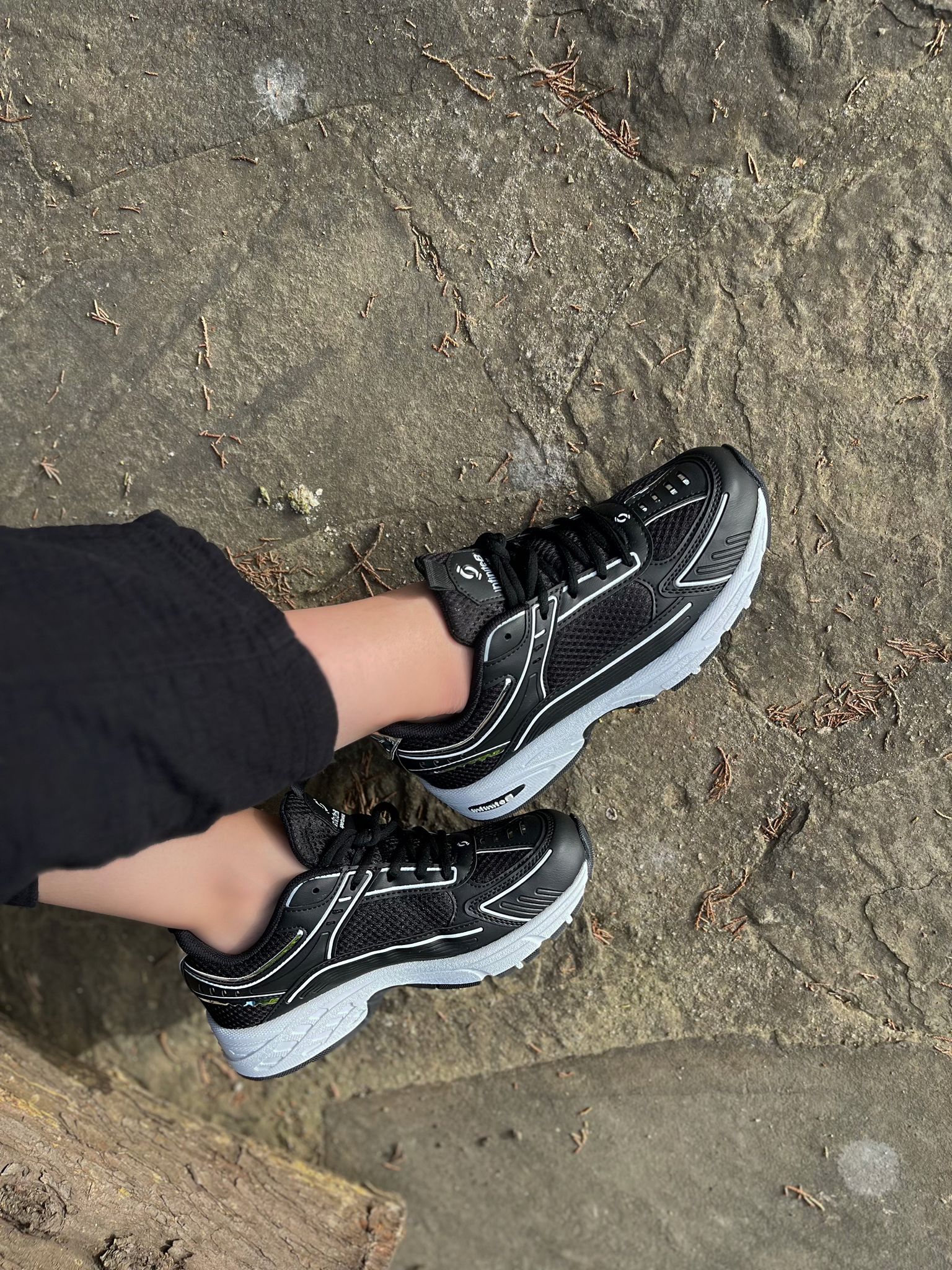 Yüksek Kalite Gözenekli Rahat Ortopedik Kadın Günlük Spor Ayakkabı Modeli