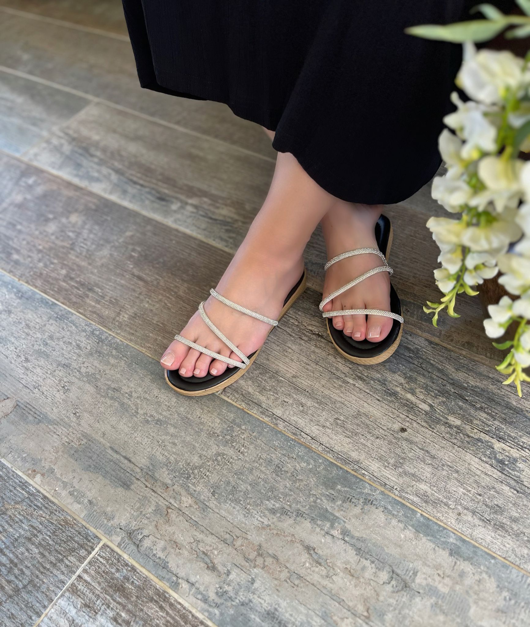 Monica Model Taşlı Kadın Ortopedik Yazlık Terlik